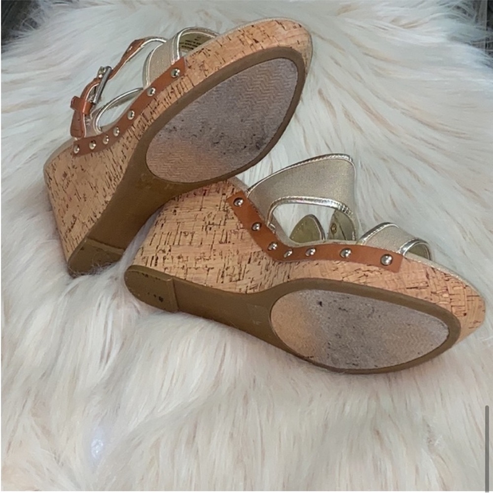 Tommy Hilfiger Gold Cork Wedges with Buckles - Picture 3 of 9